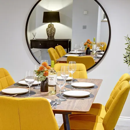 Elmleigh Nook - With Parking Appartement